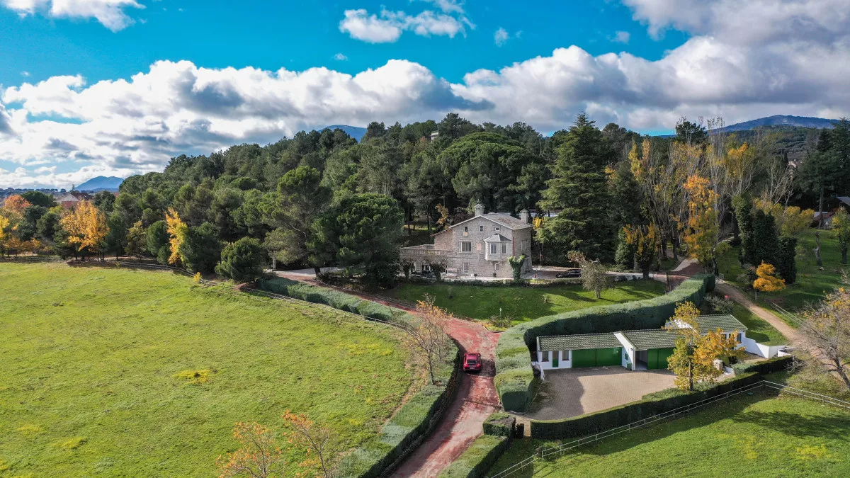 FINCA LOS ESCORIALES