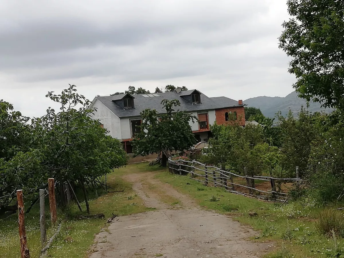 LOS NAVAREJOS Finca Polivalente en Bejar