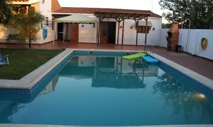 Venta de Complejo rural en Badajoz