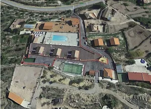 Resort rural con 7ha y ocho  viviendas