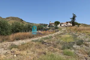 TERRENO RÚSTICO CON VISTAS AL MAR Y A LA MONTAÑA - REF. 18