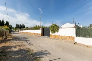 FINCA EN MORALEDA DE ZAFAYONA