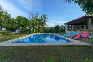 Finca rústica con chalet independiente