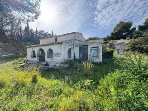 Finca con vistas al mar en Teulada · 7.300 m2 de parcela y casa para reformar con gran potencial