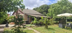 Casa con instalaciones para 5 caballos (REGA)