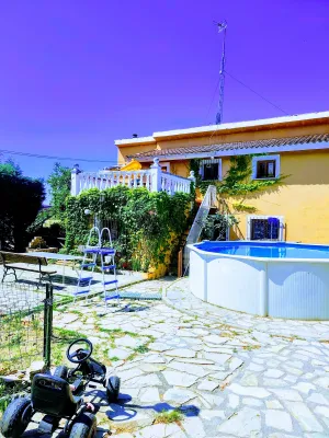 Casa de campo con dos viviendas independiente