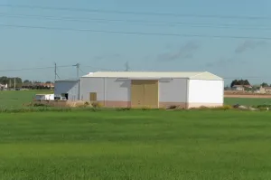 FINCA DE REGADÍO CON ALTA DOTACIÓN DE AGUA
