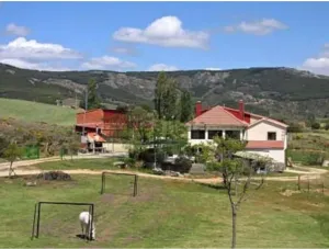 CASA RURAL EN FINCA DE 6.700 M2