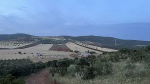 Propriedade de lazer com exploração agrícola e pecuária