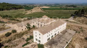 En venta edificio para hotel rural. Lleida.