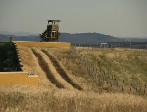 EXCLUSIVA FINCA CINEGÉTICA DE CAZA MYOR