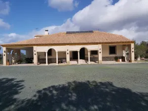 Finca de Lujo a 45km de Sevilla