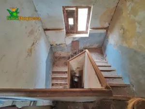 Terreno RÚSTICO con cortijo en Cogollos Vega