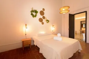 Exclusiva masía del Siglo XV totalmente reformada con licencia turística