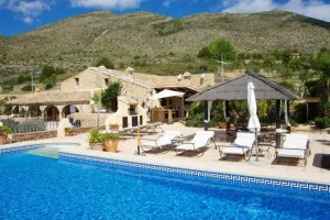 Finca en Benissa - Alicante