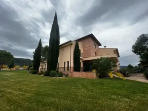 Finca en Penaguila, Alicante.
