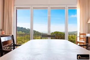 Finca Rústica Exclusiva con Vistas al Mar en Argentona