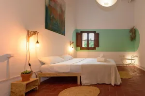 Exclusiva masía del Siglo XV totalmente reformada con licencia turística