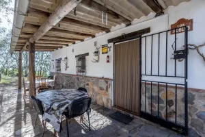 Encantadora finca rústica en Loma Papeles en Güejar Sierra