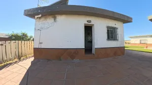 ✨🏡 Gran oportunidad de inversión — Finca Rústica con casa en venta en Aguadulce, Rota | 2.800 m2 terreno, 209 m2 vivienda reformada | Ref: DLR00095