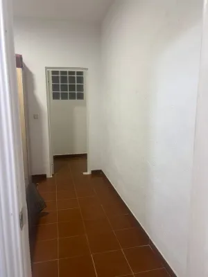 Finca rústica con nave y vivienda
