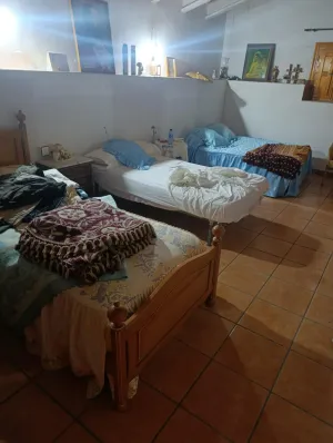 Casa de campo habitable en Mula con 80.000 m2 de parcela