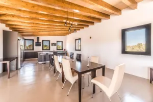 Espectacular finca de 24.000m2 y vivienda de 500m2 en venta en Campos