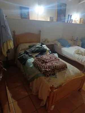 Casa de campo habitable en Mula con 80.000 m2 de parcela