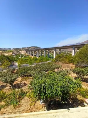 Finca Rústica con muchos metros de casa