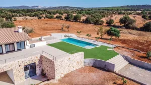 Espectacular finca de 24.000m2 y vivienda de 500m2 en venta en Campos
