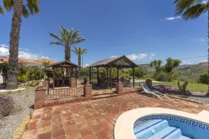 Finca en Pizarra