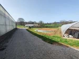explotación agrícola en Llanera