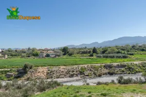 Terrero Rústico en Otura con vistas a Sierra Nevada.