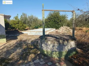 Finca Rural con vivienda para reformar, piscina y pozo propio en Aznalcazar, Sevilla