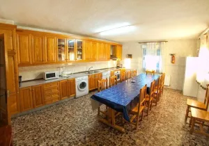 CASA RURAL EN FINCA DE 6.700 M2
