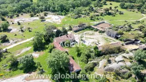 136 ha 1500m² Construidos. Recreo y Ganadera