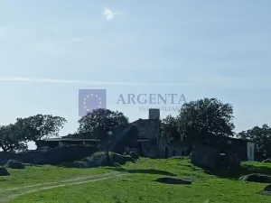 Finca Ganadera y Recreo de 140 ha Mérida