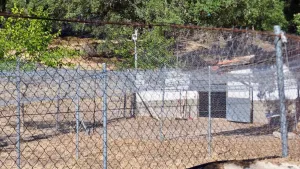 CASA DE CAMPO TOTALMENTE EQUIPADA CON PISCINA