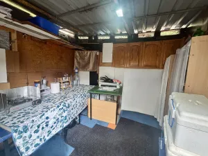 FINCA CON ESTANQUE EN VENTA