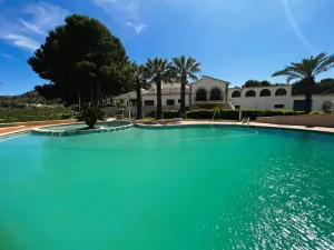 Espectacular finca estilo mediterránea a la venta.