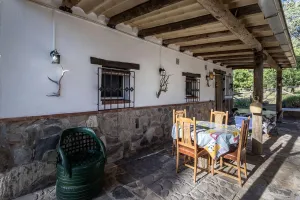 Encantadora finca rústica en Loma Papeles en Güejar Sierra