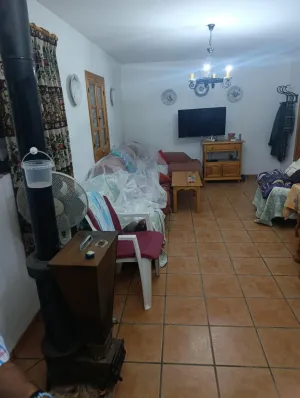 Casa de campo habitable en Mula con 80.000 m2 de parcela