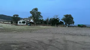 Propriedade de lazer com exploração agrícola e pecuária