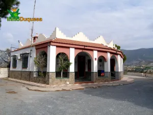 Finca rústica con chalet en LOS TABLONES - Motril.