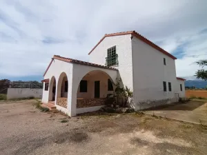 Finca con buen acceso