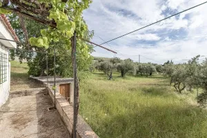 Finca rústica con casa de aperos y espectaculares vistas en Monachil