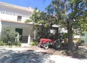 HACIENDA RUSTICA CON CASA CORTIJO - MORATALLA