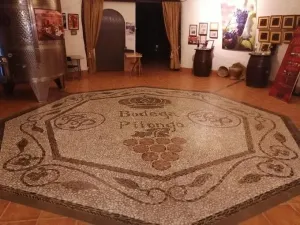  Bodega de ensueño en Monachil (Granada) – ¡Naturaleza, tradición y oportunidad en un mismo sitio!