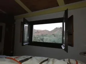  Bodega de ensueño en Monachil (Granada) – ¡Naturaleza, tradición y oportunidad en un mismo sitio!