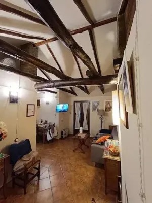  Bodega de ensueño en Monachil (Granada) – ¡Naturaleza, tradición y oportunidad en un mismo sitio!